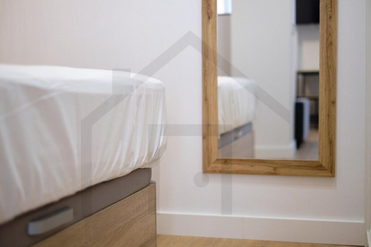 Cervantes - Apartamento A Estrenar Con Parking Gijon Luaran gambar